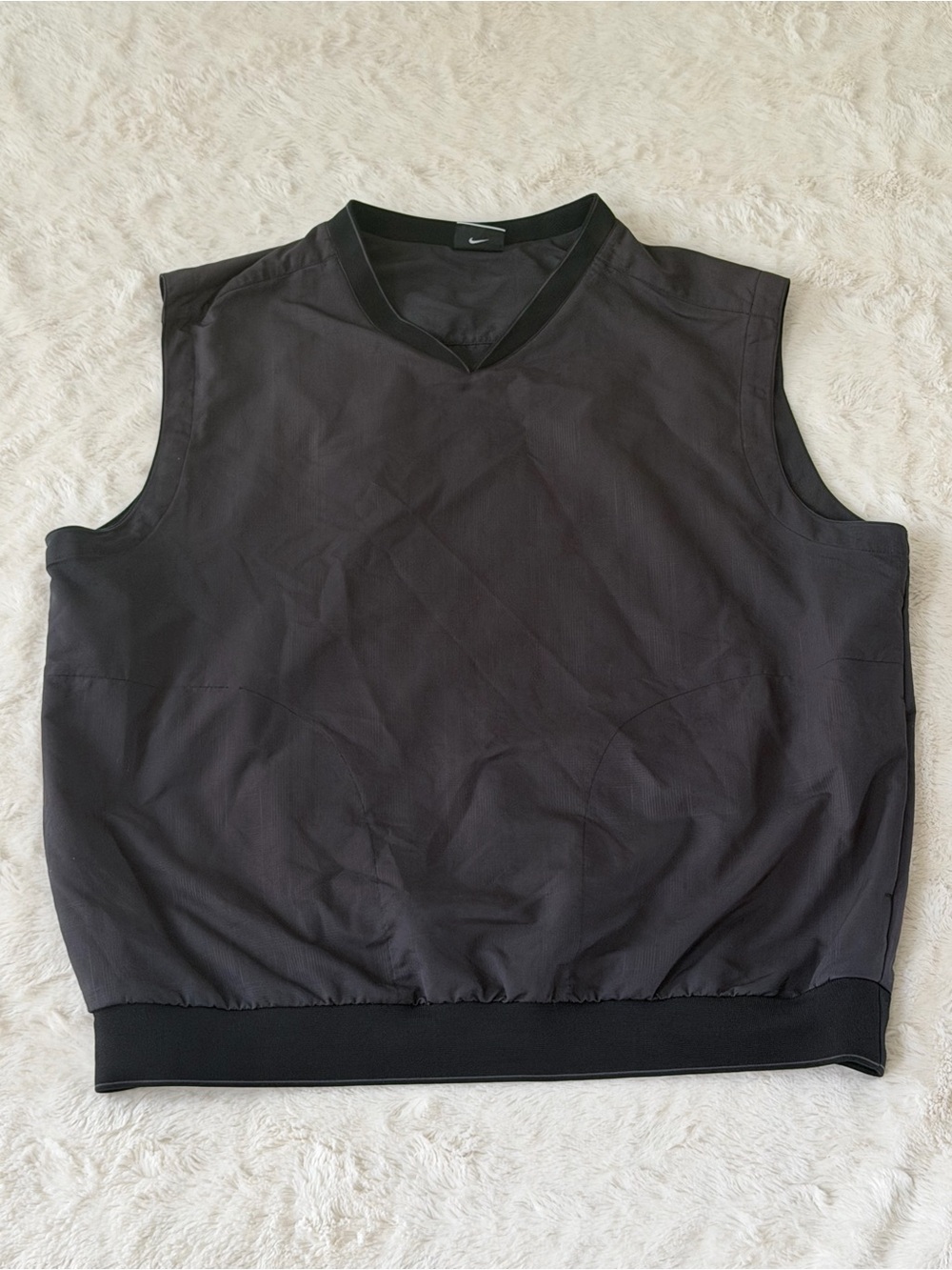 Nike Golf Mens XL Black V-Neck Windbreaker Vest Lightweight Pullover Pockets⁠